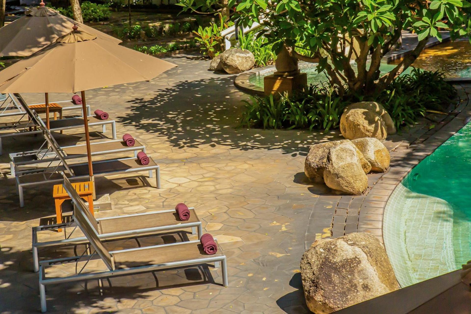 Woodlands Hotel And Resort Pattaya Bagian luar foto