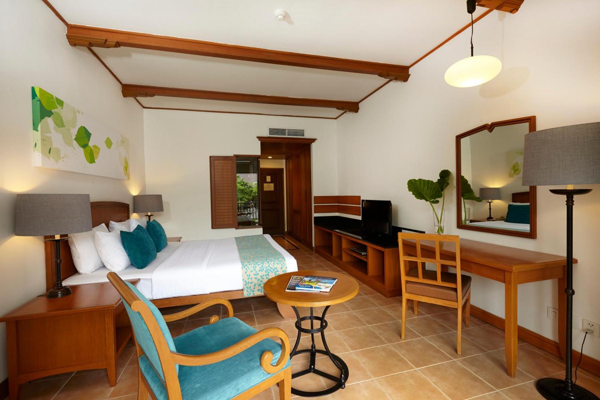 Woodlands Hotel And Resort Pattaya Bagian luar foto